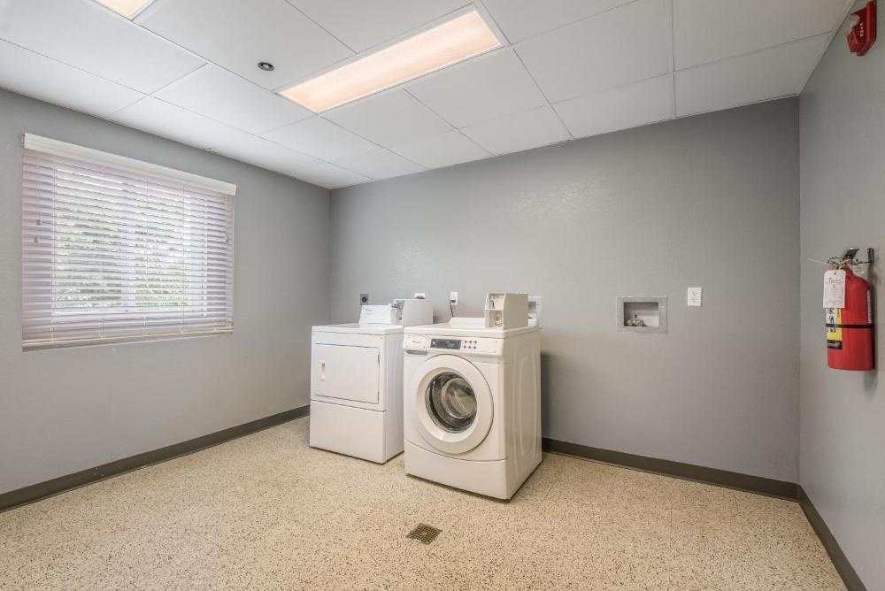 Americas Best Value Inn Knoxville East